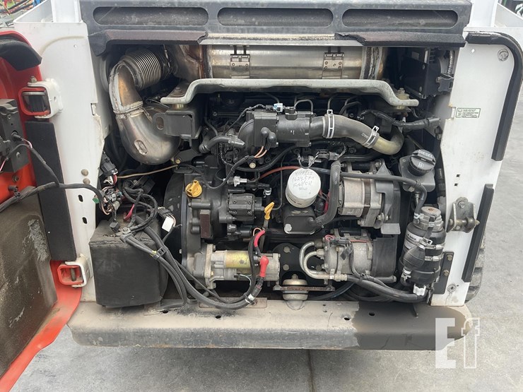 2016-bobcat-t750-image-20