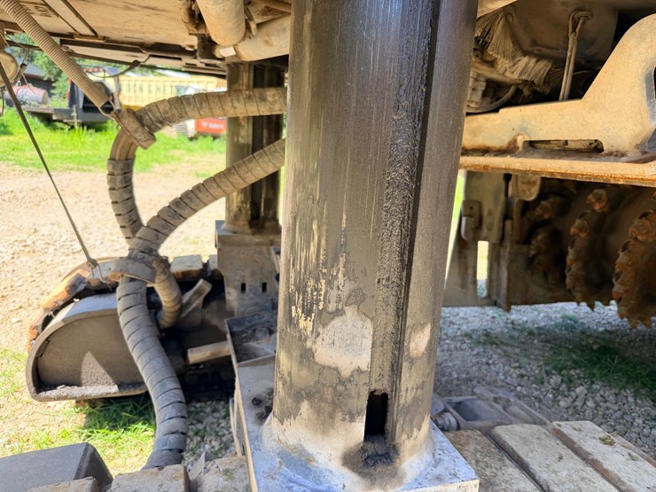 2011-wirtgen-w200-image-28