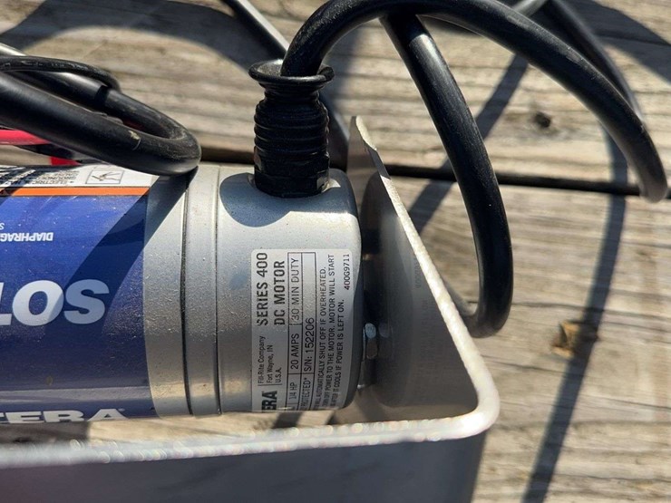 12-volt-chemical-pump-and-flowmeter-image-2
