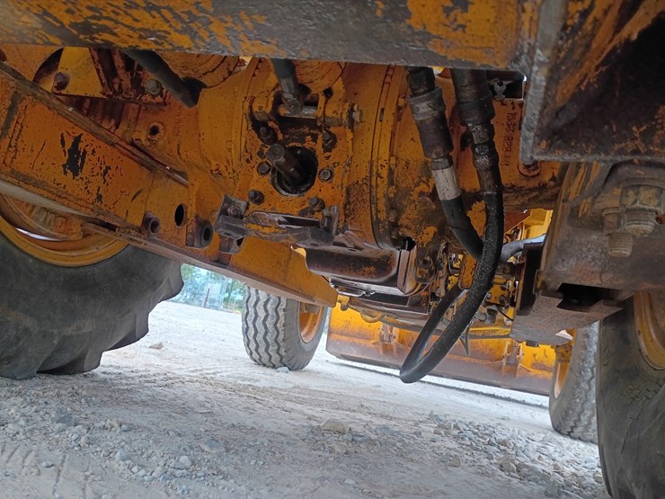 massey-ferguson-50e-image-79