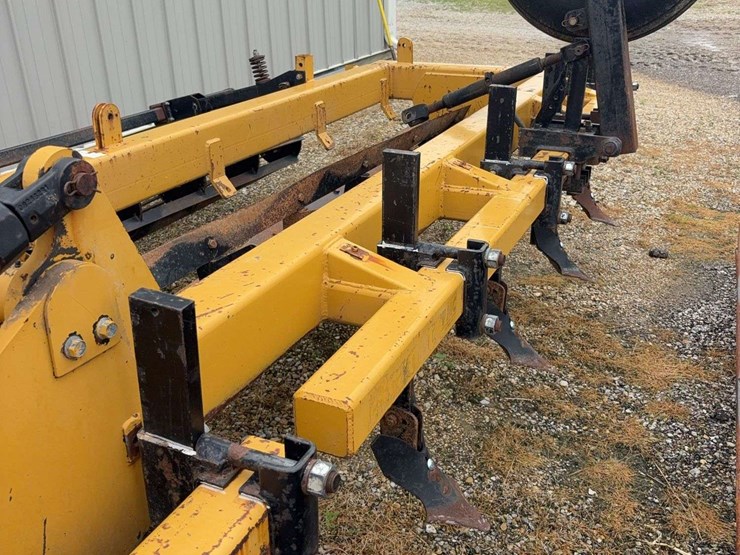 2012-40ft-3pt-hipper/-ridger-image-22