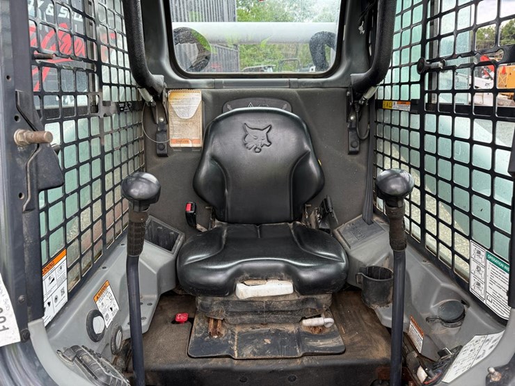 2019-bobcat-s650-image-17