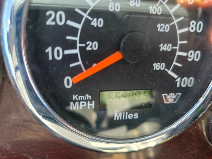 2018-western-star-4700-image-103