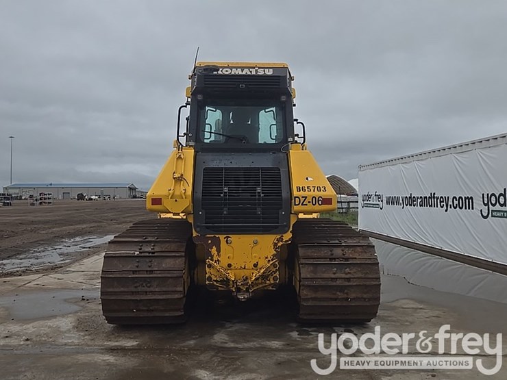 2022-komatsu-d61px-24-image-4