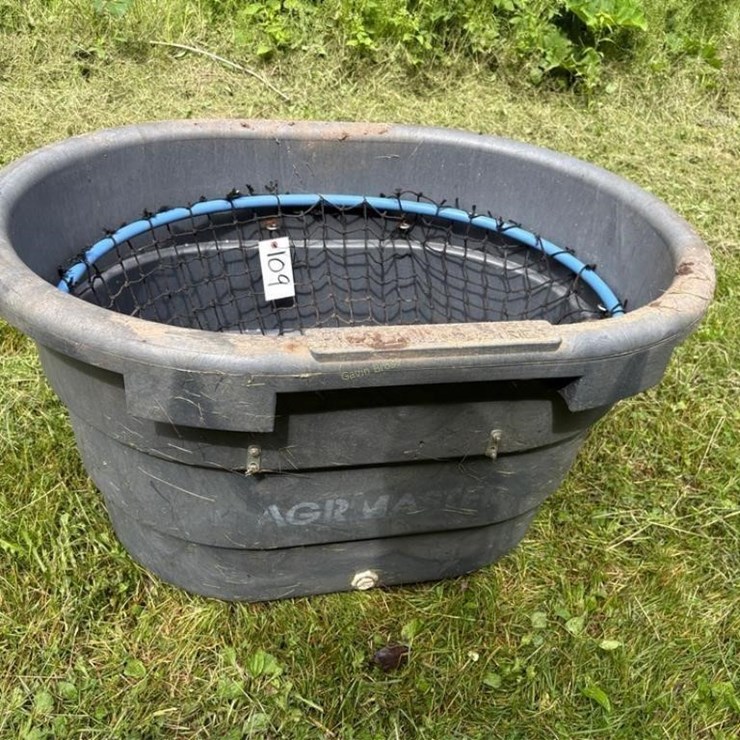 Horse slow hay feeder w/net