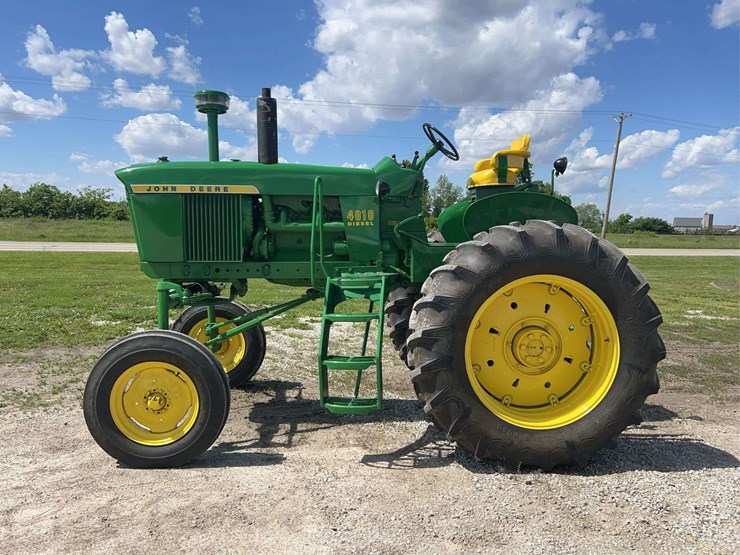 john-deere-4010-image-2