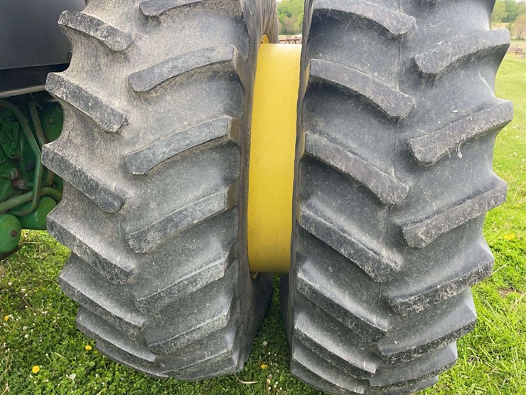 john-deere-4650-image-19