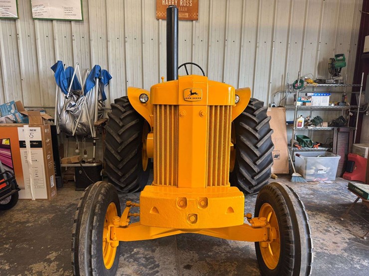 1957-john-deere-620-image-5