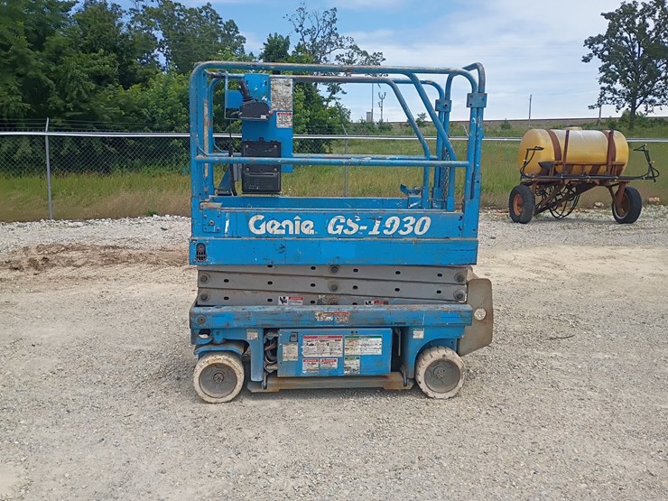 genie-gs1930-image-5