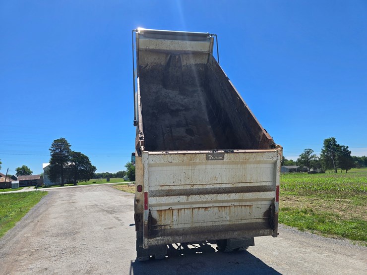 2020-western-star-4900-image-36