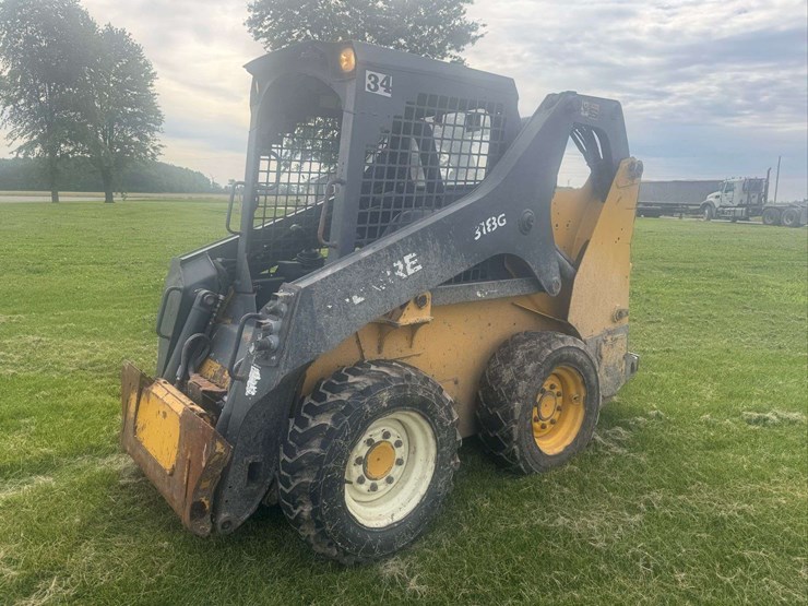 deere-318g-image-1
