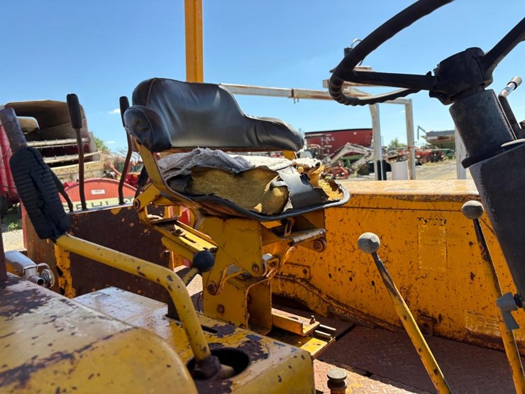 john-deere-310-image-17