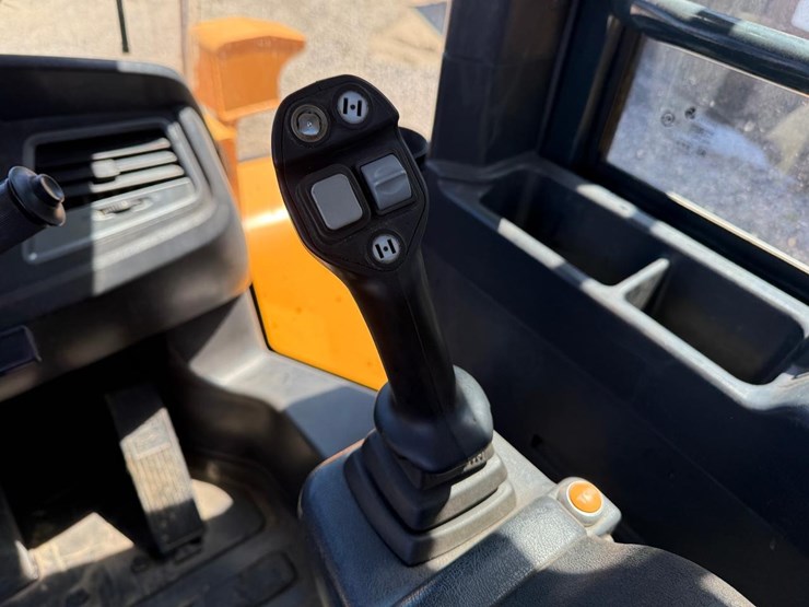 hyundai-hl940-image-23