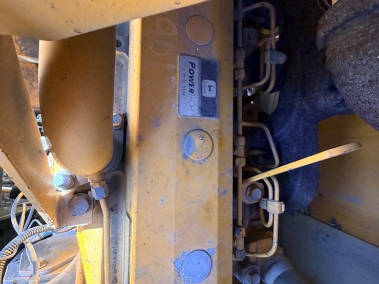 2000-john-deere-6-image-80