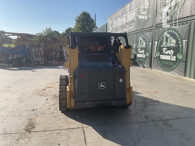 2017-deere-317g-image-3