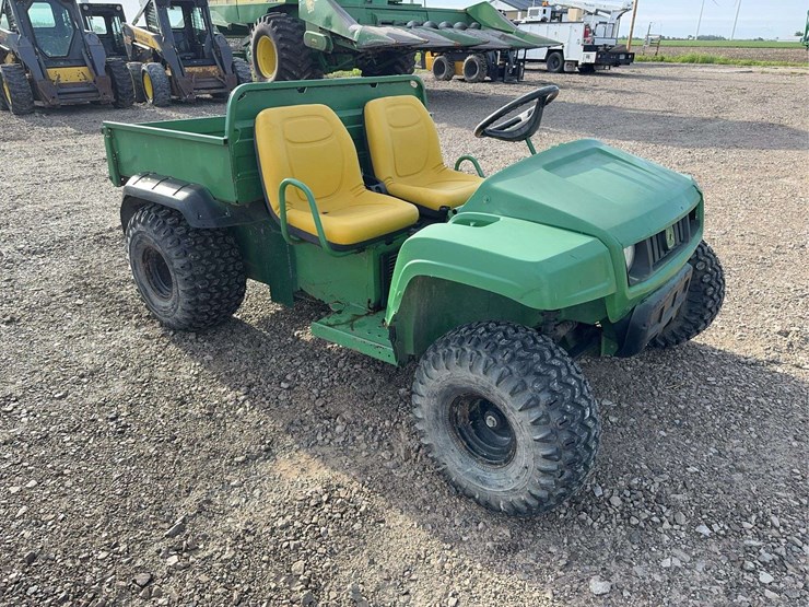 john-deere-gator-image-3