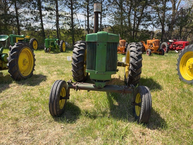 john-deere-70-image-7