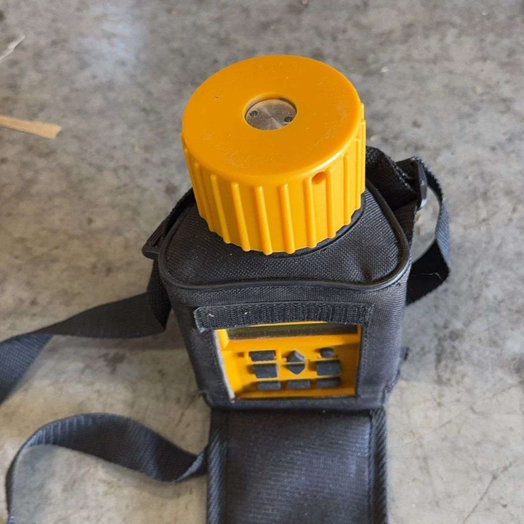 John Deere Moisture Tester - SW08120