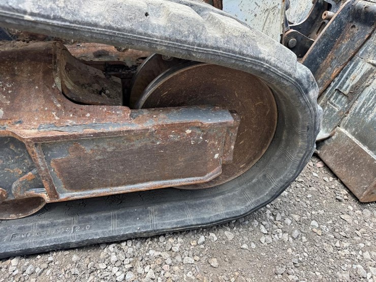 2022-bobcat-t550-image-20