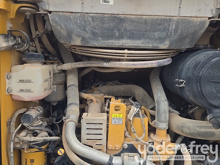 2023-caterpillar-259d3-image-31
