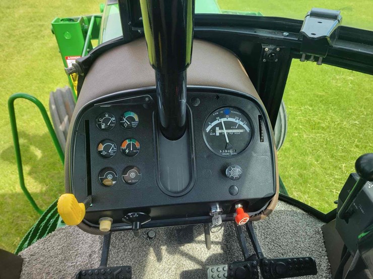1982-john-deere-4440-image-36