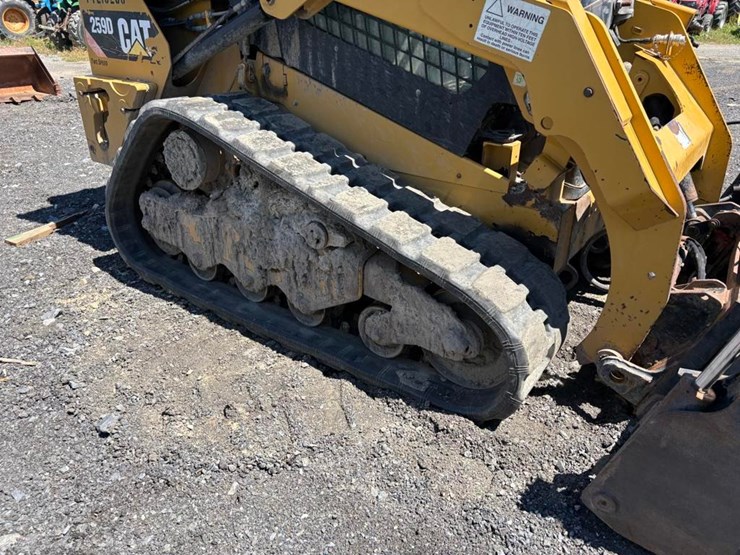 caterpillar-259d-image-11