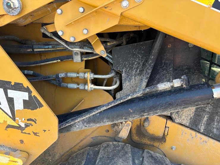 caterpillar-259d-image-14