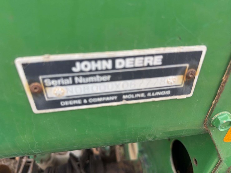 john-deere-8200-image-2