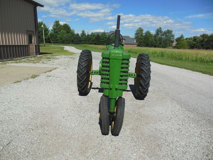 john-deere-h-image-2