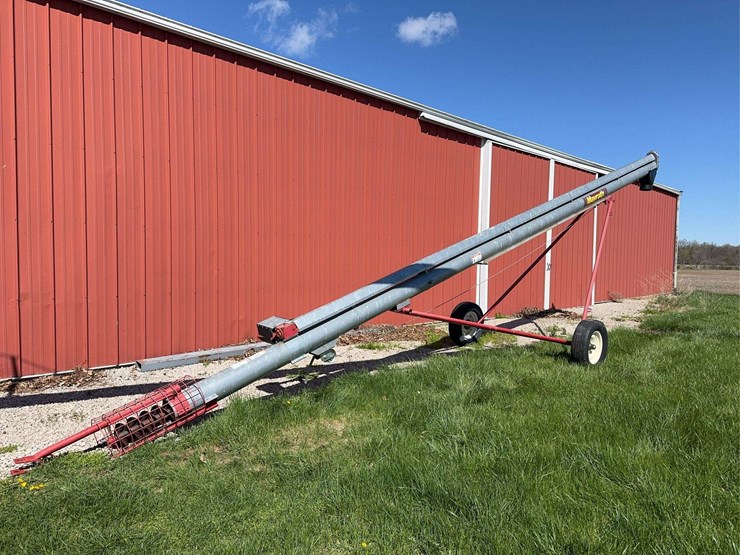 mayrath-auger-8”x33’-w/-540-pto-image-1
