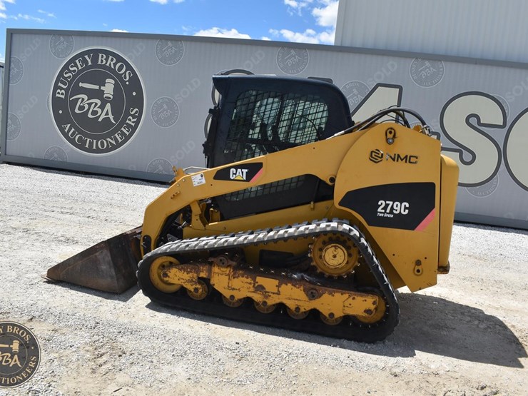 2009-caterpillar-279c-image-4