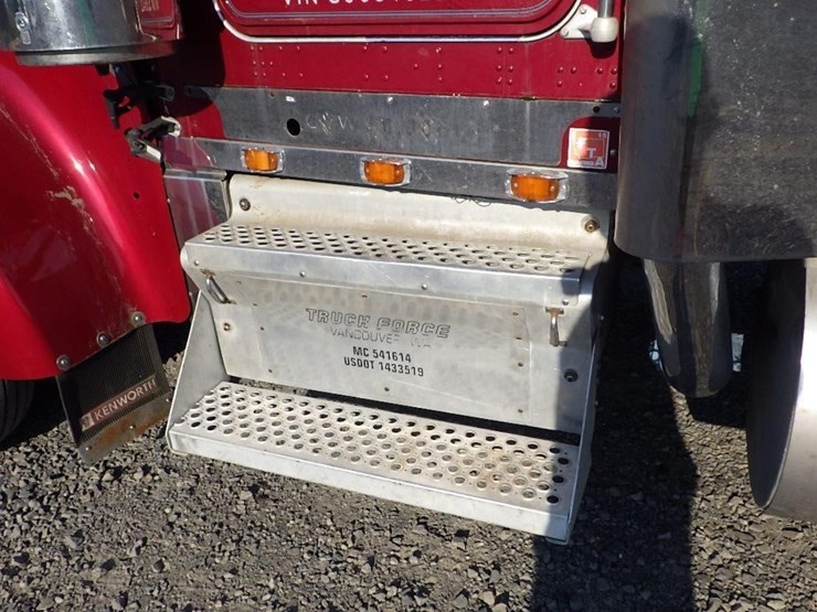 1995-kenworth-w900-image-13
