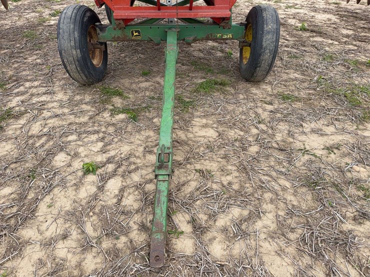 john-deere-1065a-image-2