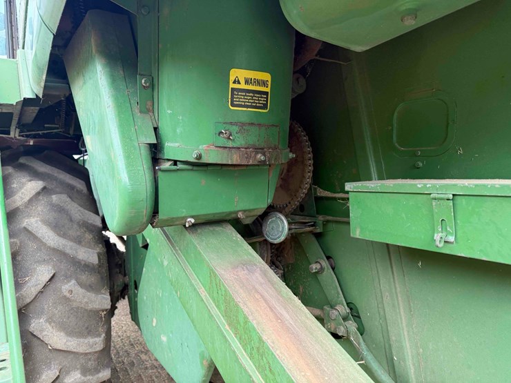 1982-john-deere-7720-image-13