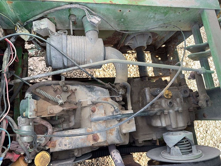 john-deere-gator-image-27
