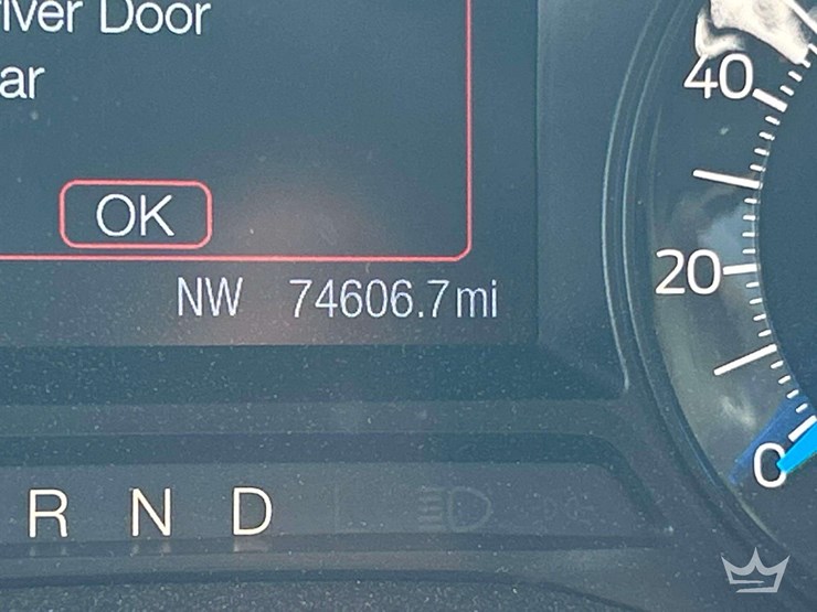 2016-ford-explorer-image-6
