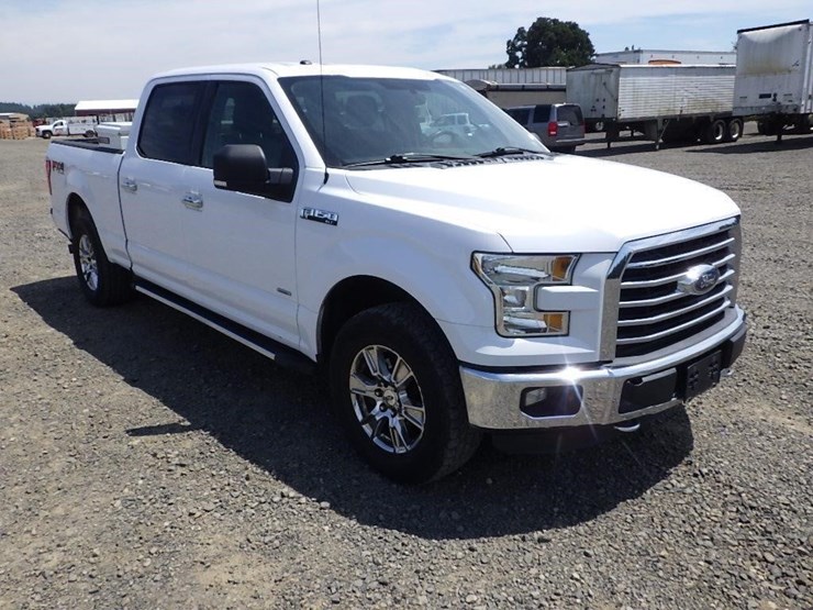 2016-ford-f150-xlt-image-3