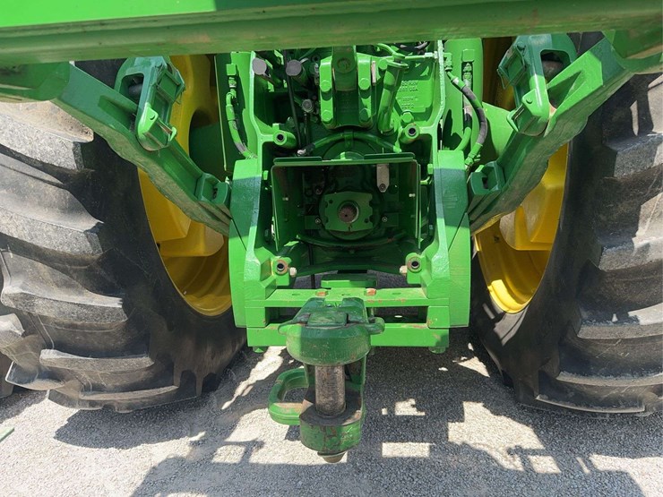 2013-john-deere-8285r-image-80