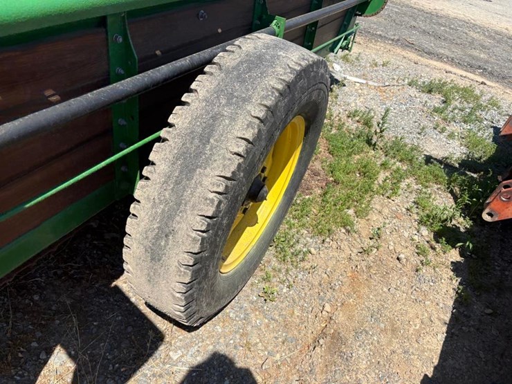 john-deere-34-image-8