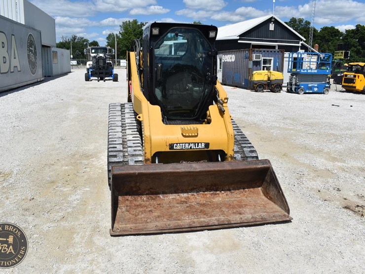2009-caterpillar-279c-image-20