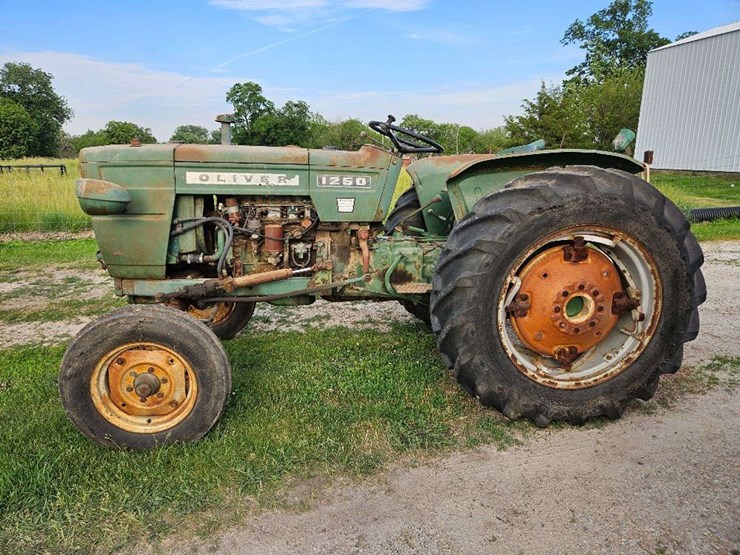 oliver-1250-image-1