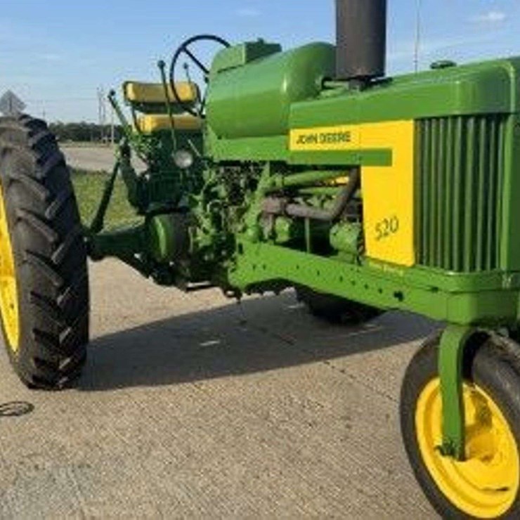1958 JOHN DEERE 520