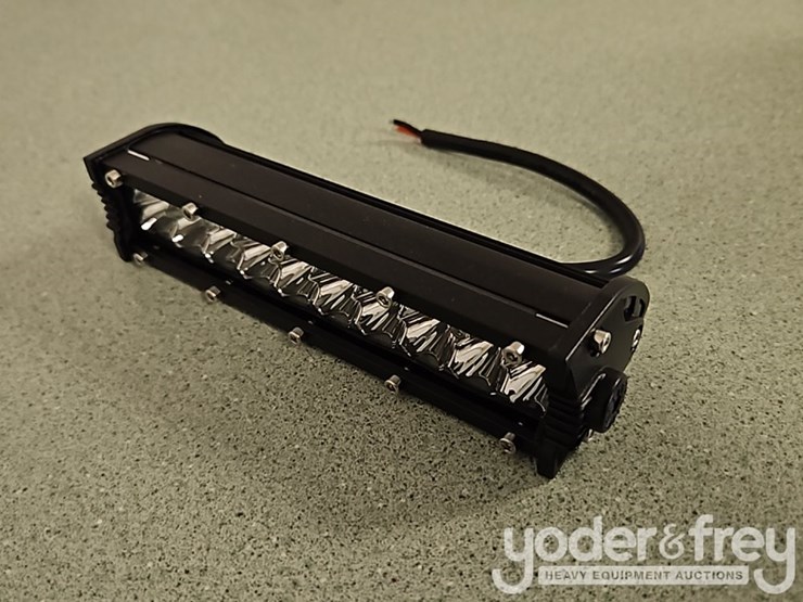 unused-7"-led-light-bars,-12v-60v,-60w,-mounting-brackets-(2-of)-image-6