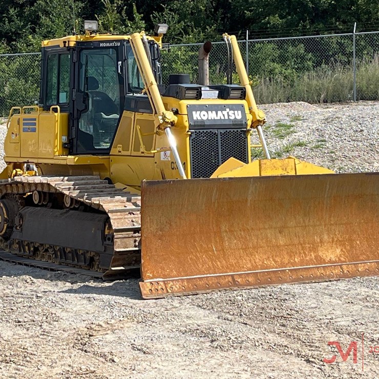 KOMATSU D65PX-18