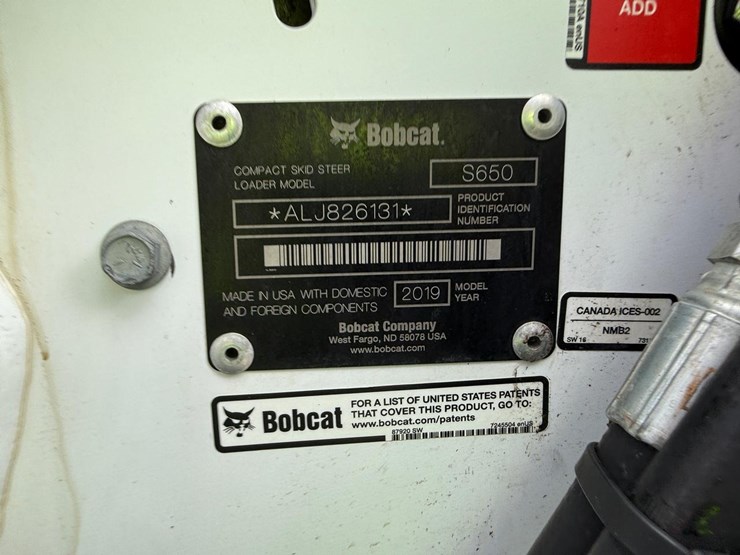 2019-bobcat-s650-image-27