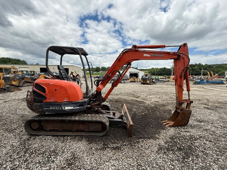 kubota-kx121-3s-image-5