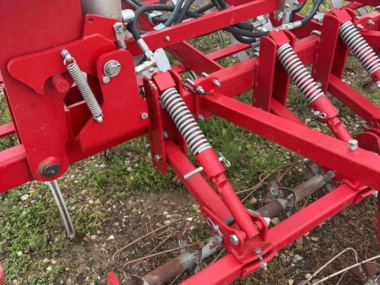 kongskilde-3pt-field-cultivator-image-20