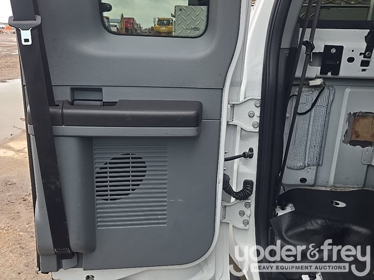 2013-ford-f450-image-50