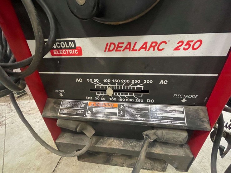lincoln-electric-idealarc-250-ac/dc-welder-image-5