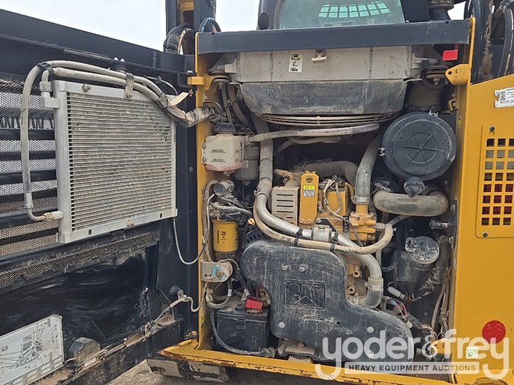 2023-caterpillar-259d3-image-30